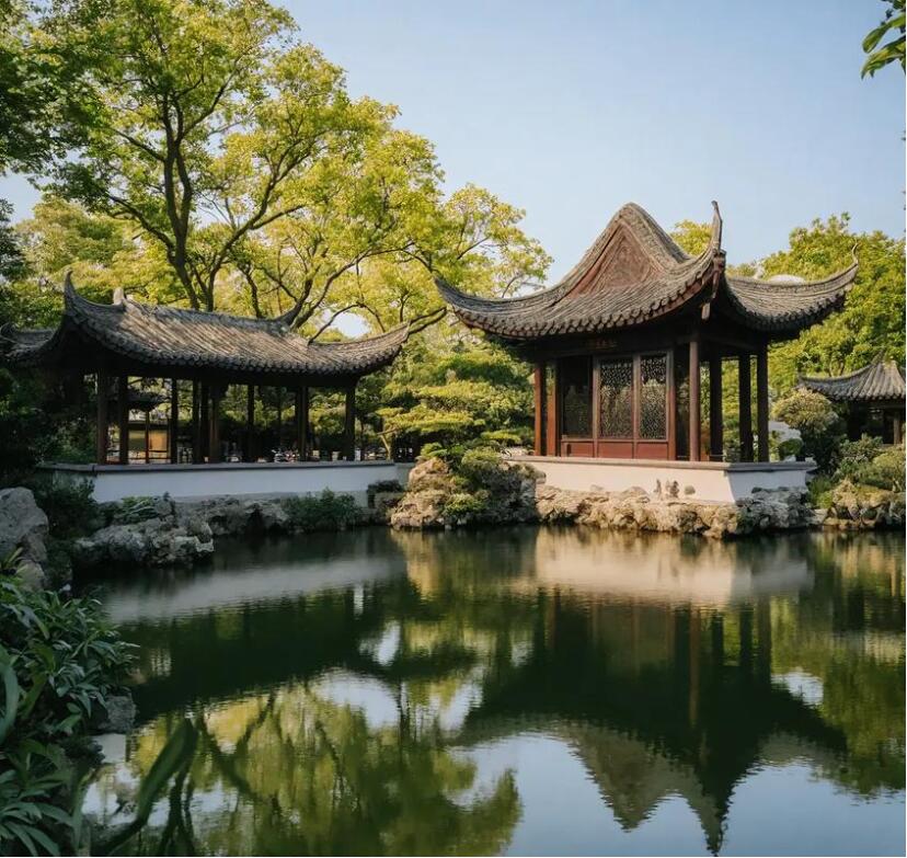 枣阳雨珍餐饮有限公司